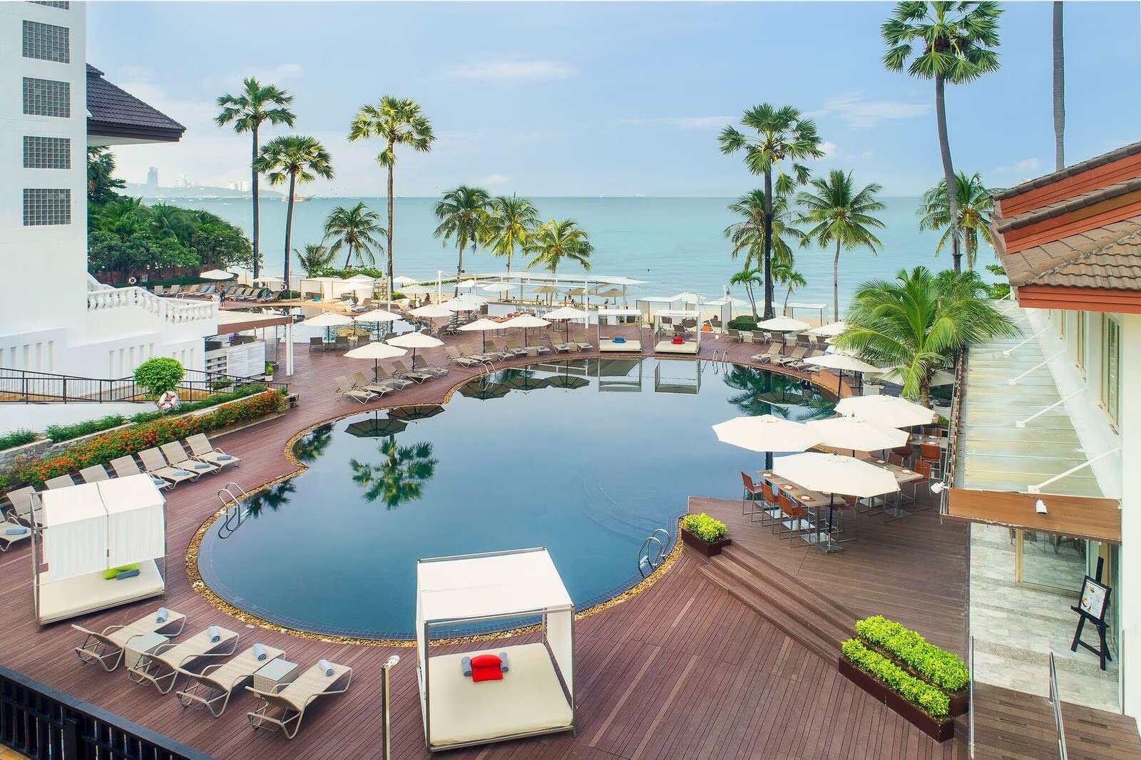 Pullman Pattaya Hotel G